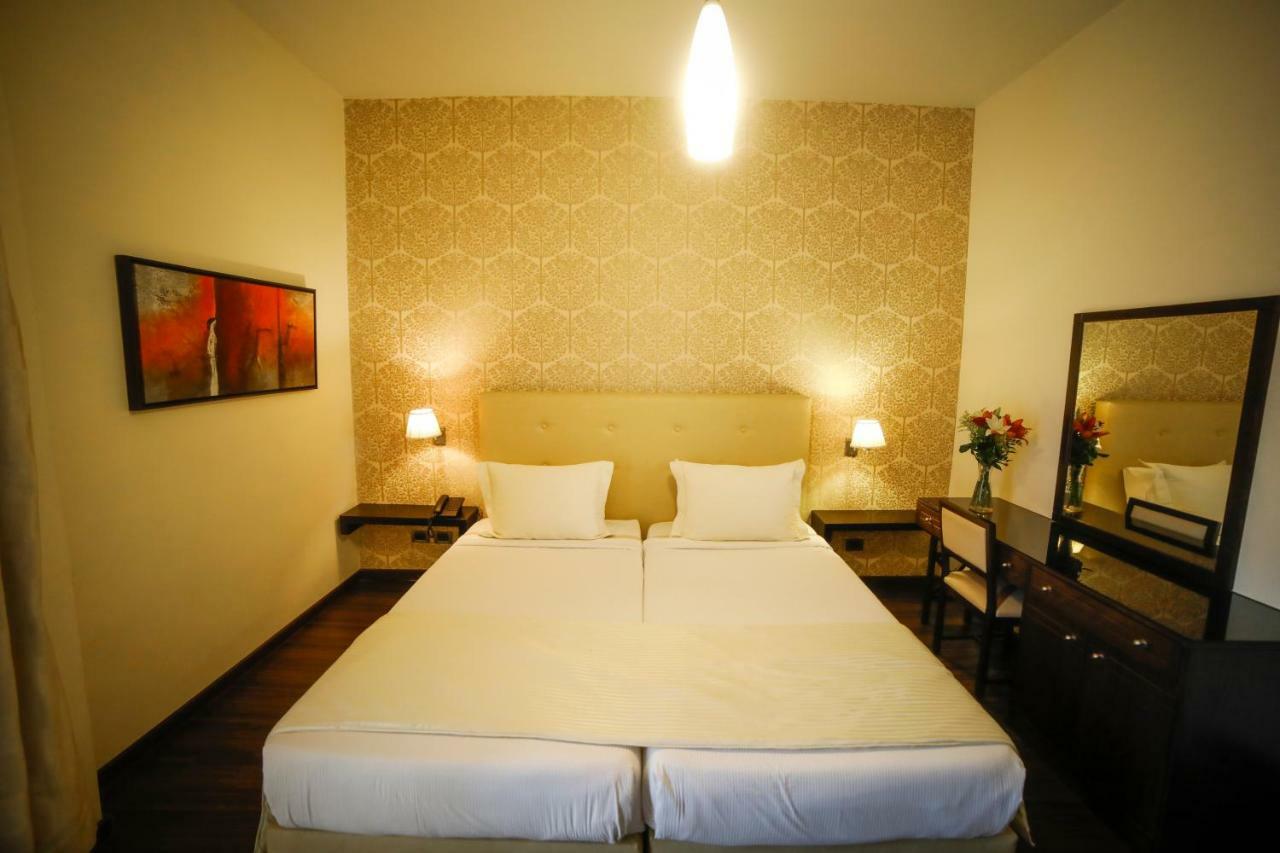 Al Jamila Suites Ghobeiry Exterior photo