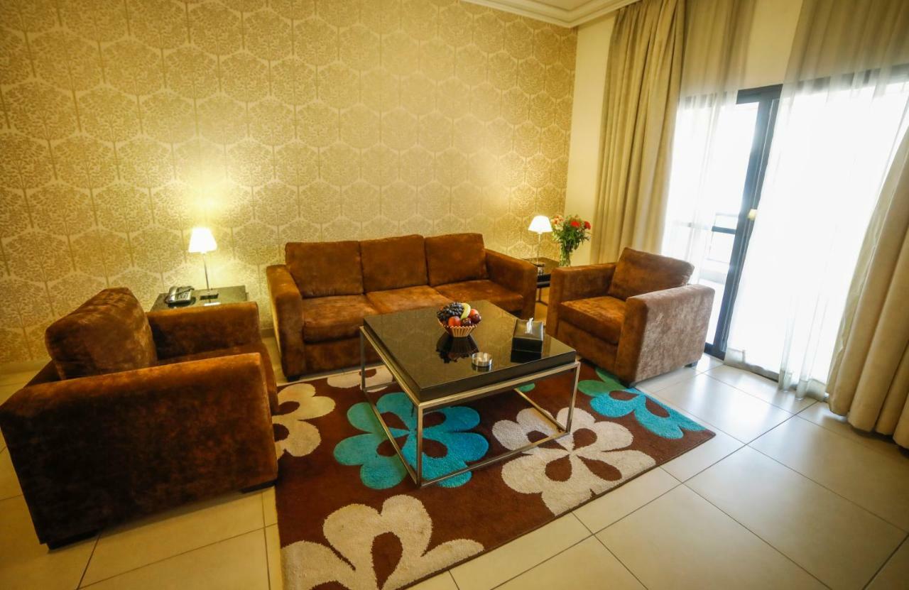 Al Jamila Suites Ghobeiry Exterior photo