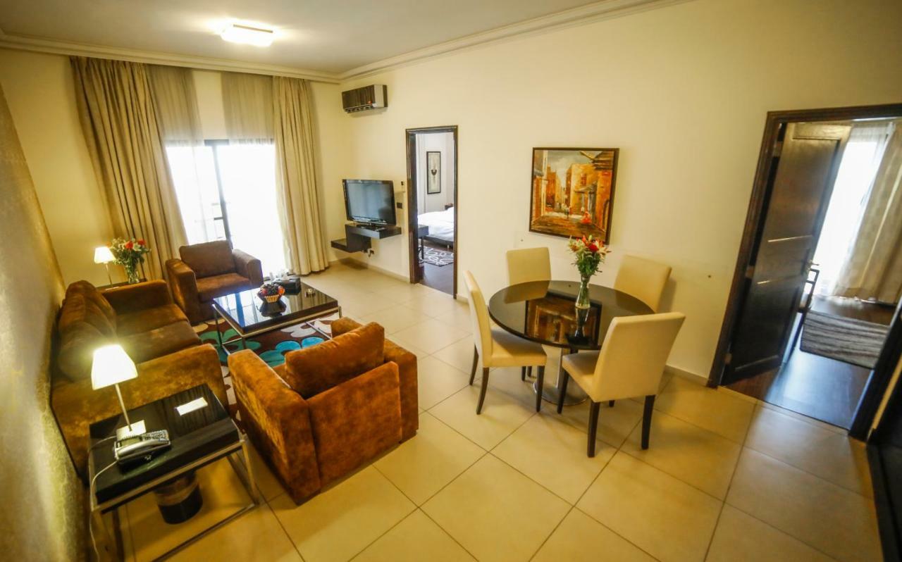 Al Jamila Suites Ghobeiry Exterior photo